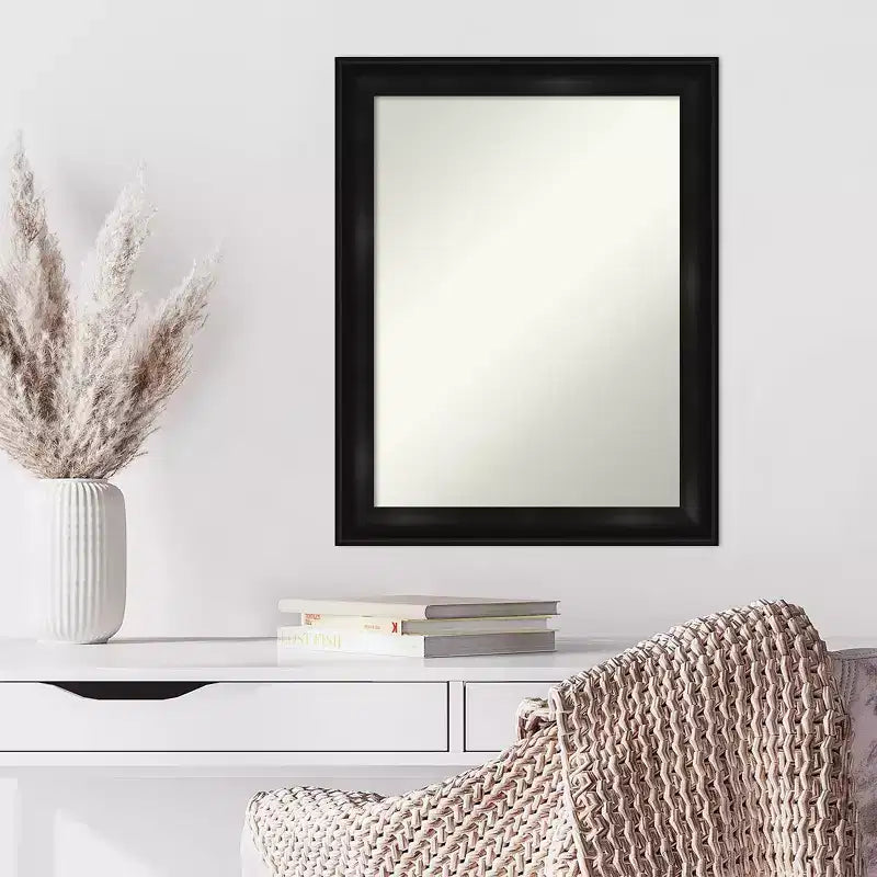 Espejo de pared rectangular de 22x28 pulgadas, marco estrecho negro, acabado satinado, se cuelga vertical u horizontalmente