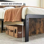 Estructura de cama con cabecero y piecero curvos de madera, soporte de lamas metálicas, almacenamiento bajo la cama, esquinas redondeadas seguras, gris