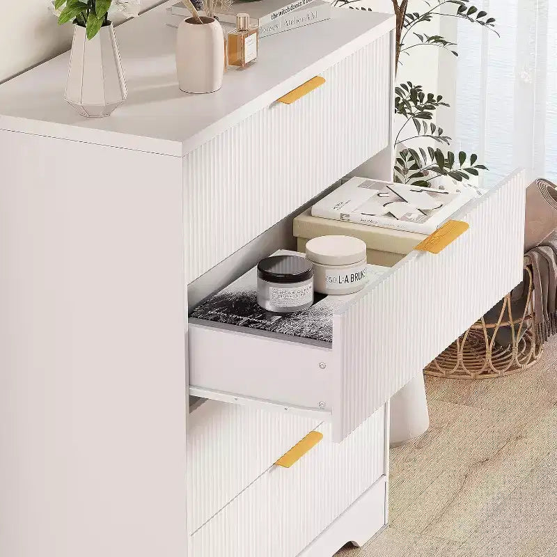 Cómoda de 4 cajones con estrías, cómoda moderna con paneles ondulados, organizador de almacenamiento alto para dormitorio, habitación infantil, sala de estar, recibidor