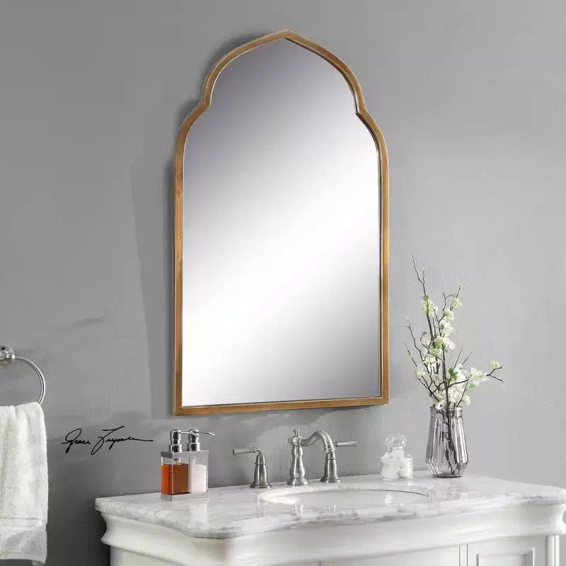 Espejo de pared dorado marroquí con arco, 40 x 24 pulgadas